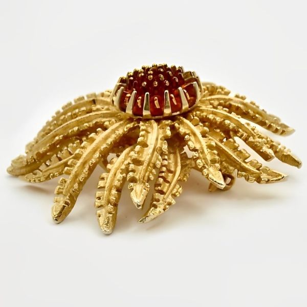 Sarah Coventry Gold Plated Sunflower Brooch 1960s