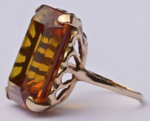 9ct Gold Emerald Cut Burnt Orange Synthetic Sapphire Ring 1960s