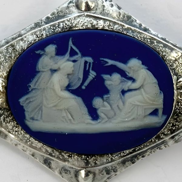Antique Arts and Crafts Blue Cameo Silver Brooch circa 1910