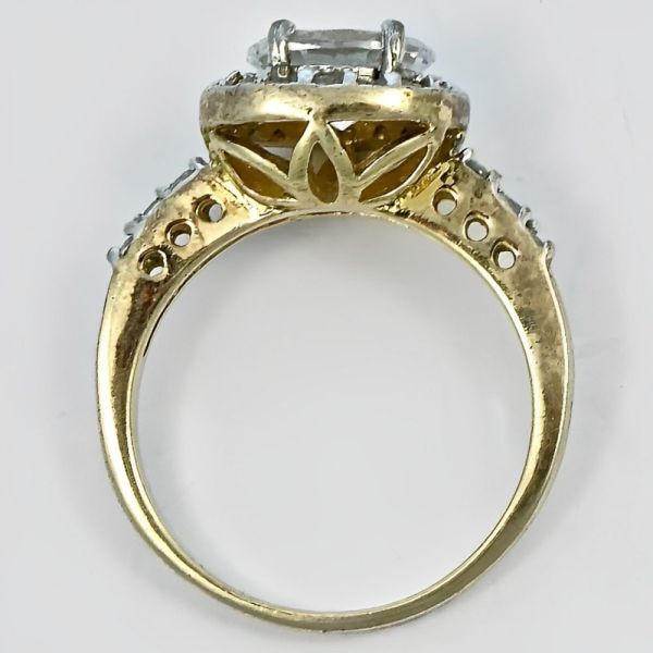 EDCO Gold Plated Oval Ring with Rhinestones circa 1970s