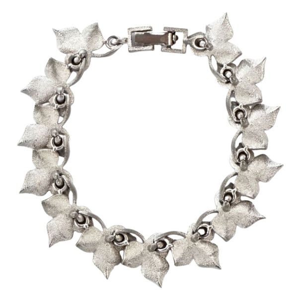 Silver Plated Ivy Leaf Link Bracelet circa 1950s