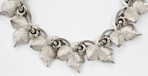 Silver Plated Ivy Leaf Link Bracelet circa 1950s