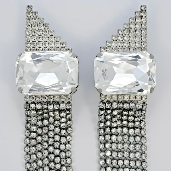 Rhinestone Chandelier Cocktail Clip On Earrings circa 1980s