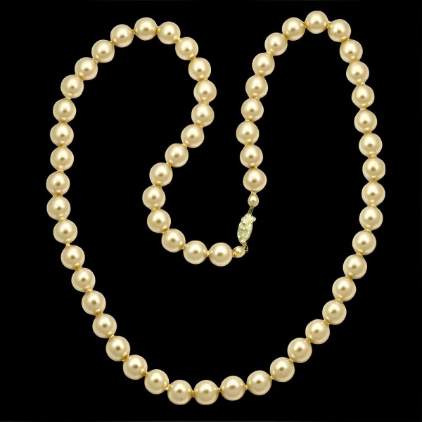 Champagne Glass Pearl Necklace Rhinestone Clasp