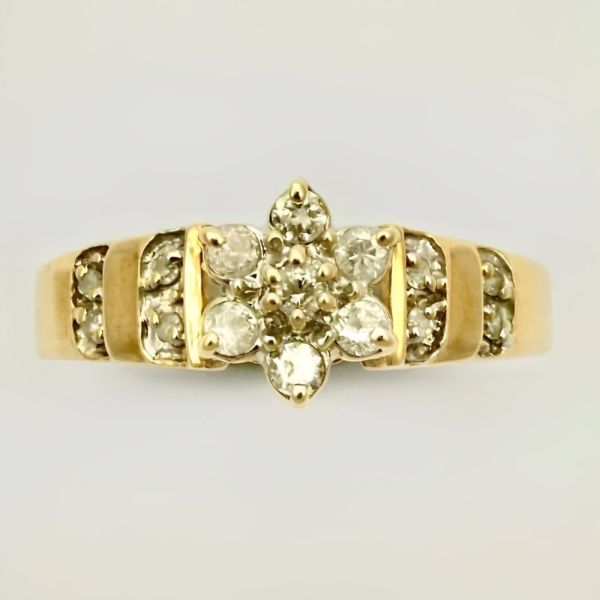 CI 14K Gold and Diamond Flower Cluster Ring circa 1960s