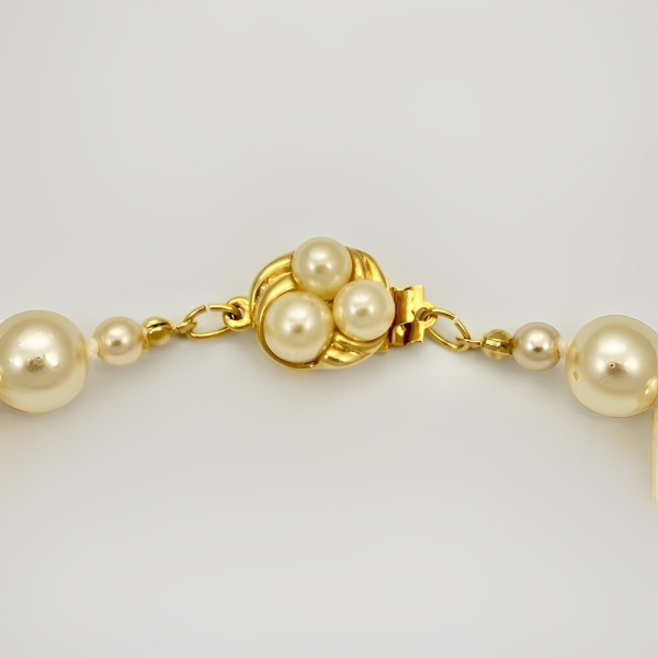 Cream Glass Pearl Necklace Gold Plated Pearl Clasp