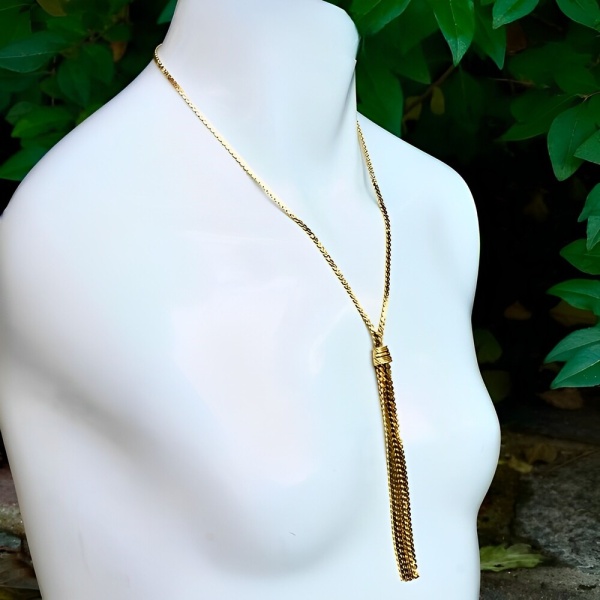 Gold Plated Serpentine Chain Tassel Necklace circa 1980s