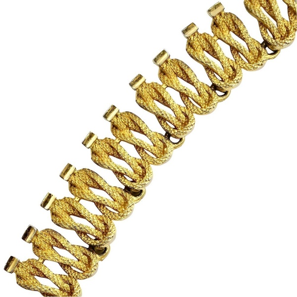 Gold Plated Textured Knot Design Necklace circa 1950s