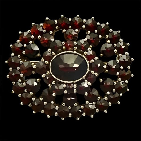 Oval Silver and Garnet Brooch circa 1930s