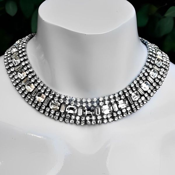 Silver Tone Classic Clear Rhinestone Collar / Necklace circa 1950s