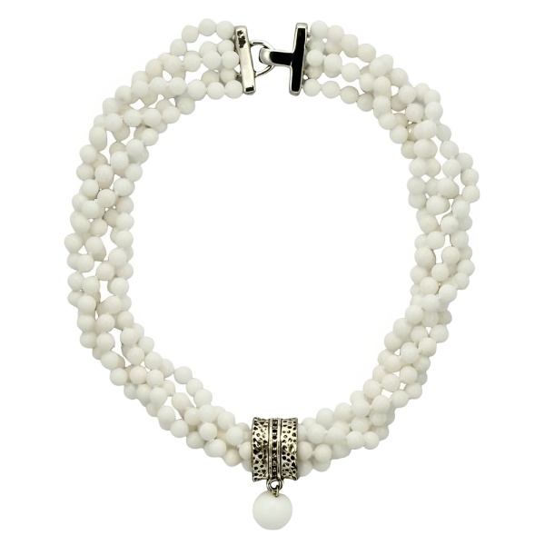 Twisted White Bead Necklace with Pendant