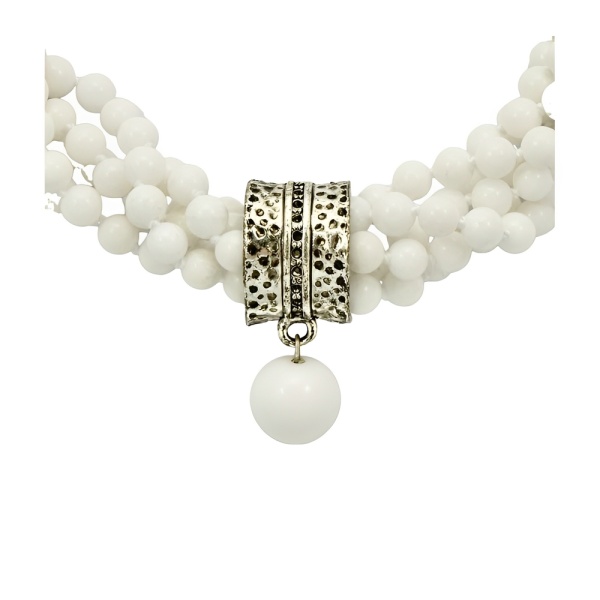 Twisted White Bead Necklace with Pendant